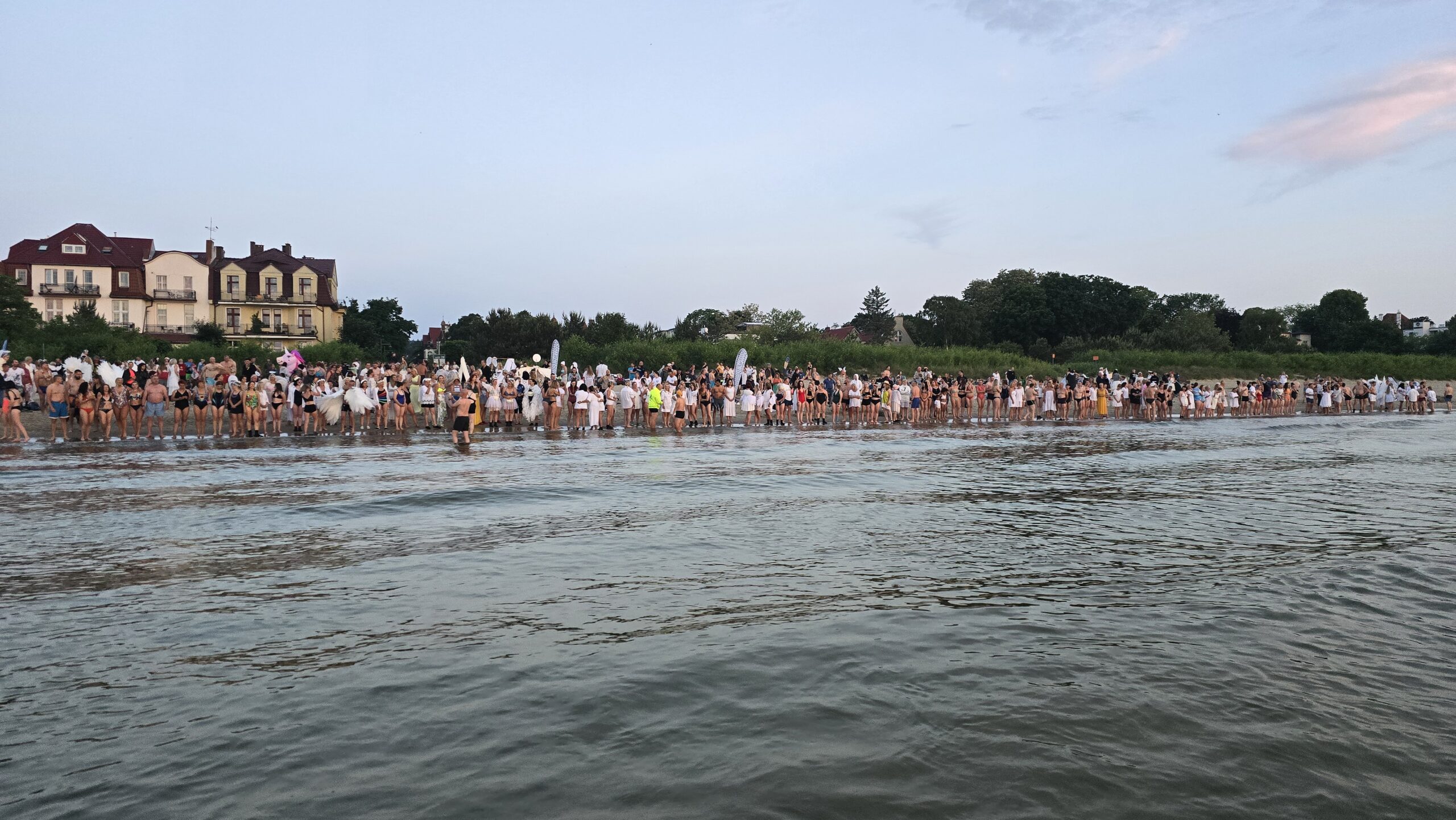 20240601_041425-scaled 1000 ANIOŁÓW