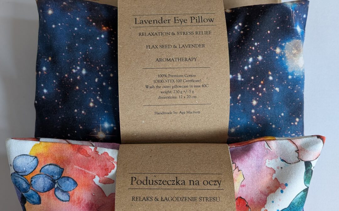Yoga eye pads with lavender and seed